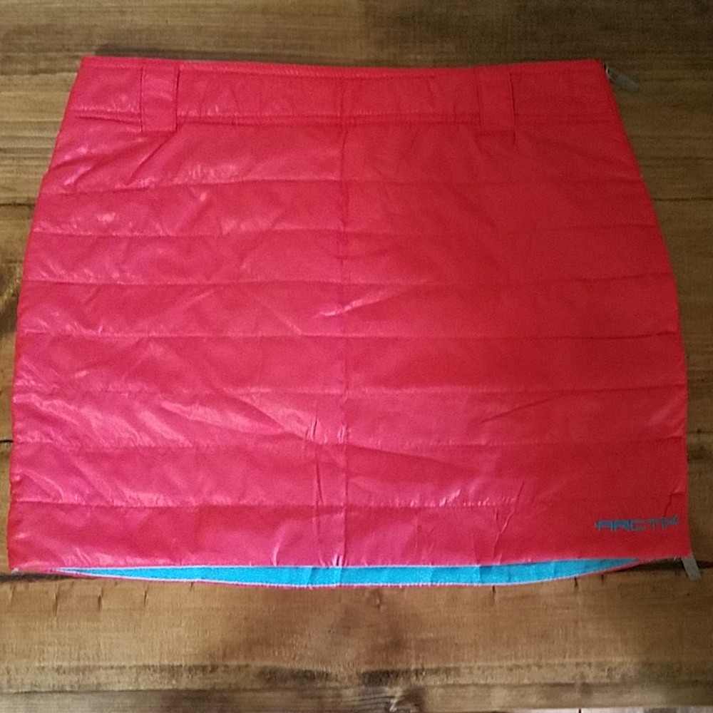 Insulated skirt